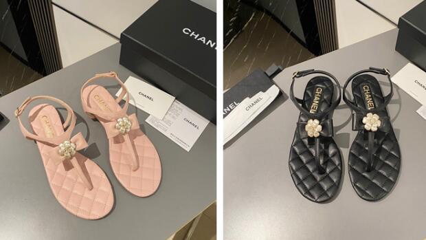 Chanel 2024 Lambskin Flat Thong Sandals with Bloom Bow