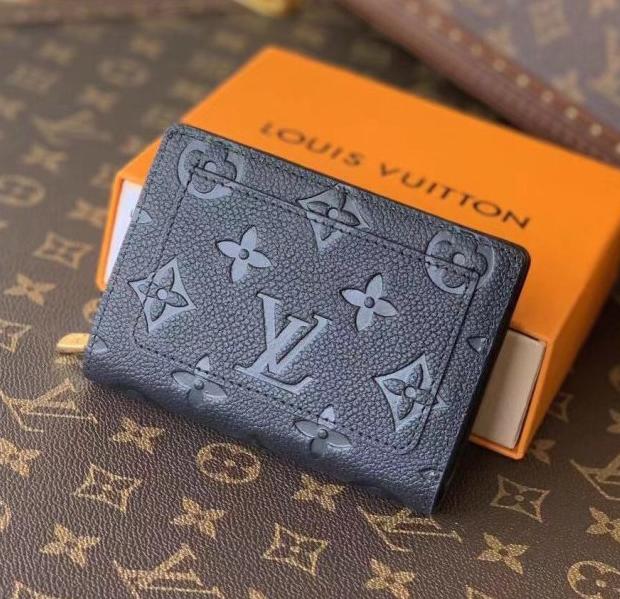 Louis Vuitton Cléa Wallet: A Blend of Elegance and Functionality